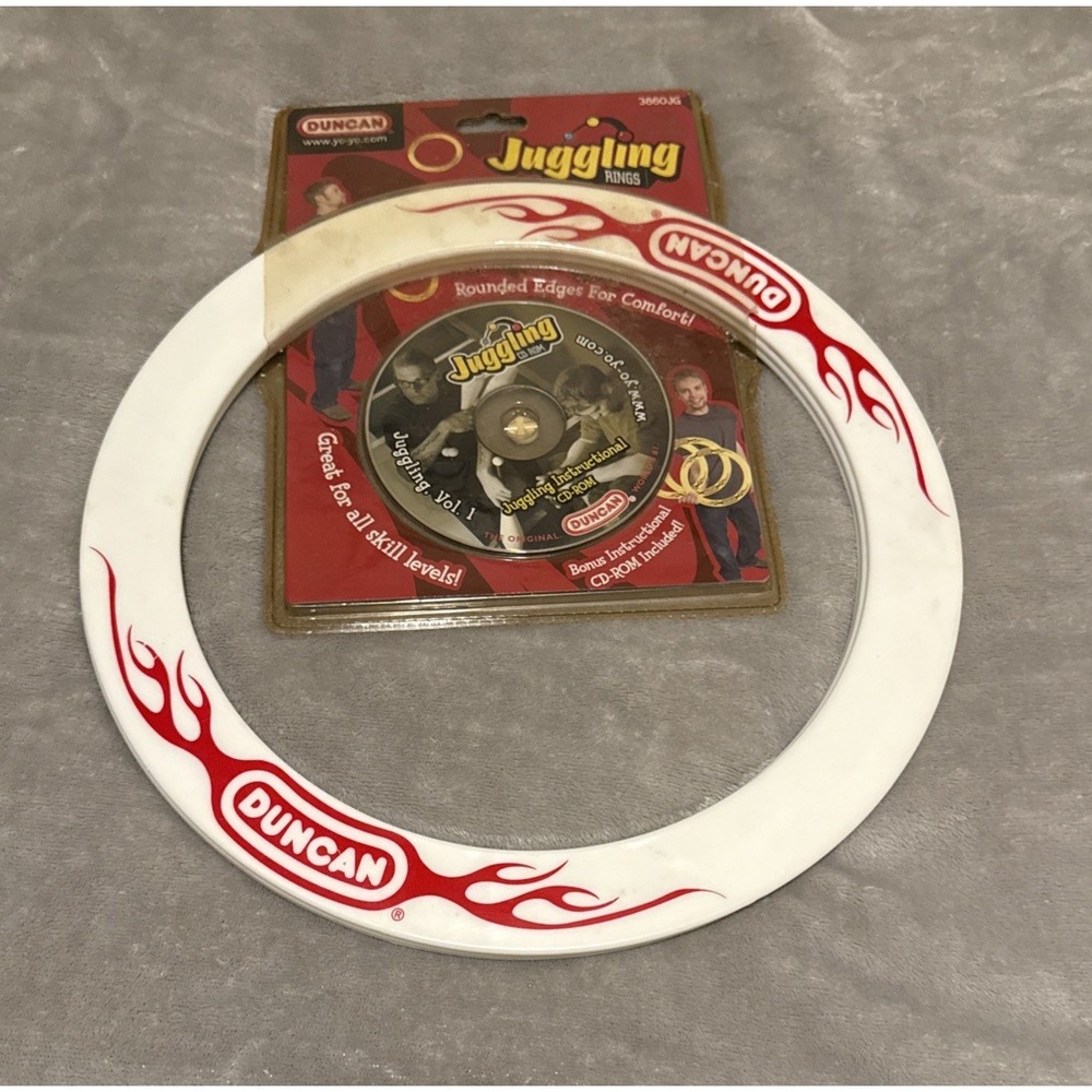 Duncan Juggling Rings with Bonus Instructional CD-ROM 3 Rings Vintage Toy 2004